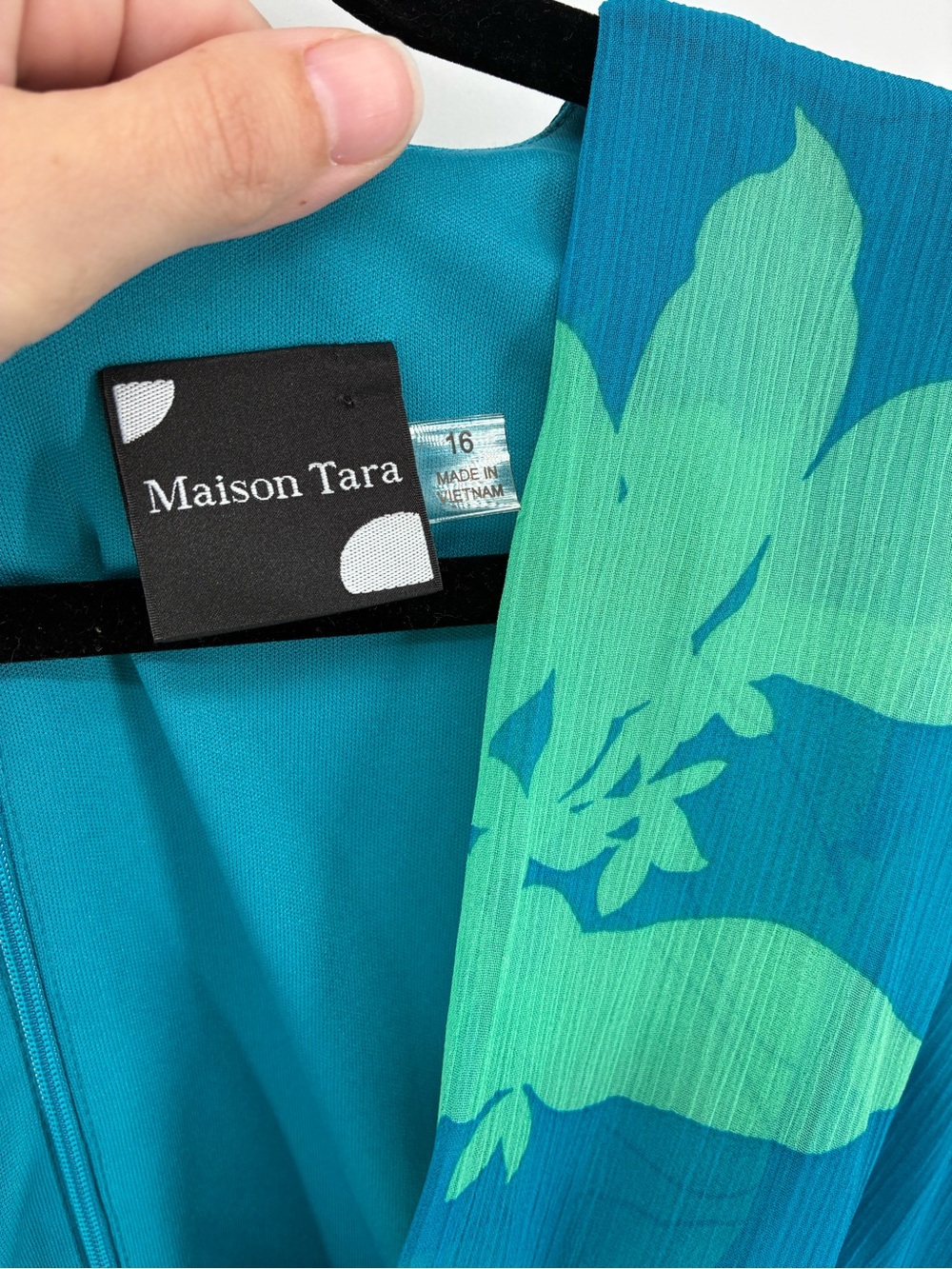 Maison Tara Tropical Long Sleeve V-Neck Knot Front Empire Waist Maxi Dress - Picture 5 of 10